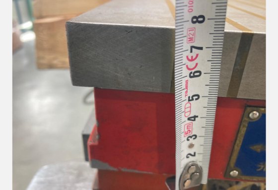 電磁ターンテーブル