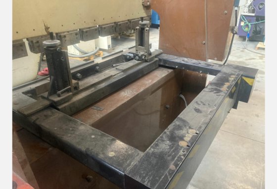 1986 年折弯机 PROMECAM 35T