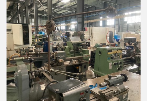 机械车床 SCHAUBLIN 102N