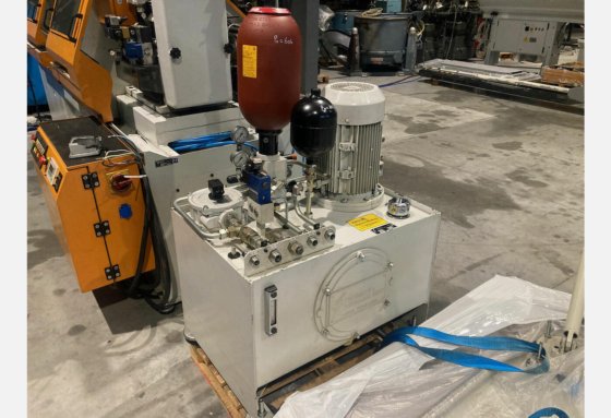 2008 先端軸加工およびチューブ用のマシン ウィーレン DH 20