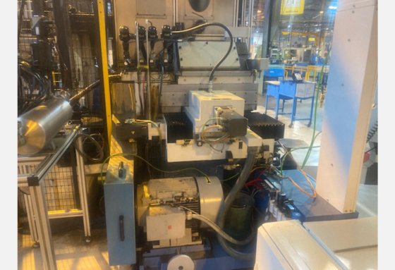 2007 研削盤ギリンヘリ CNC6A