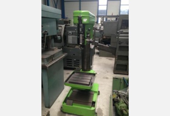 钻孔机 ACIERA DKF7