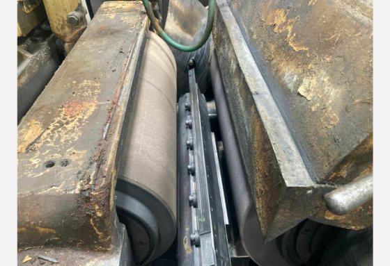 センタレス研削盤 リッドコーピング 46