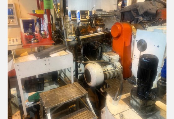 2004年式 センターレス研削盤 GIUSTINA TYPE 114/500