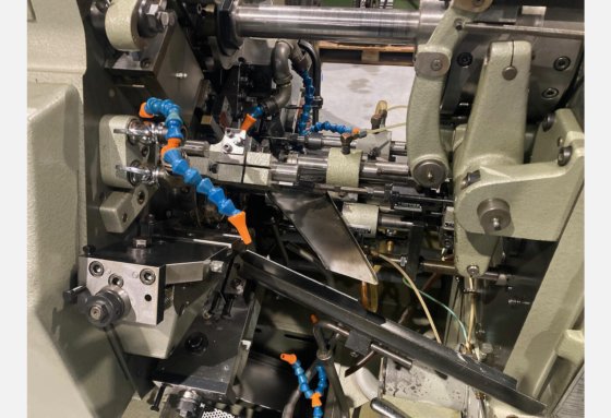 TORNO MULTIFUSO TORNOS SAS16