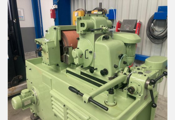 センタレス研削盤 ROSSI 400