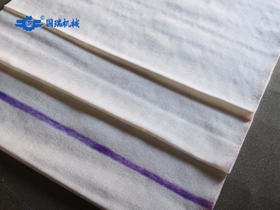 毛毯 (造纸设备配件)