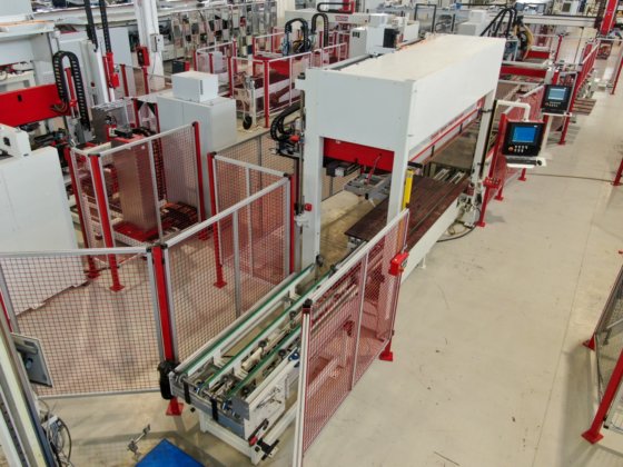 PRIESS - BMA DLS-CNC钻孔线