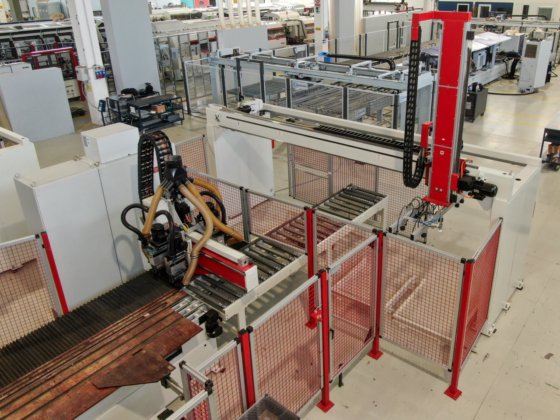 PRIESS - BMA DLS-CNC钻孔线