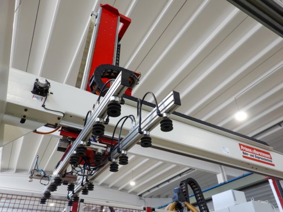 PRIESS - BMA DLS-CNC钻孔线