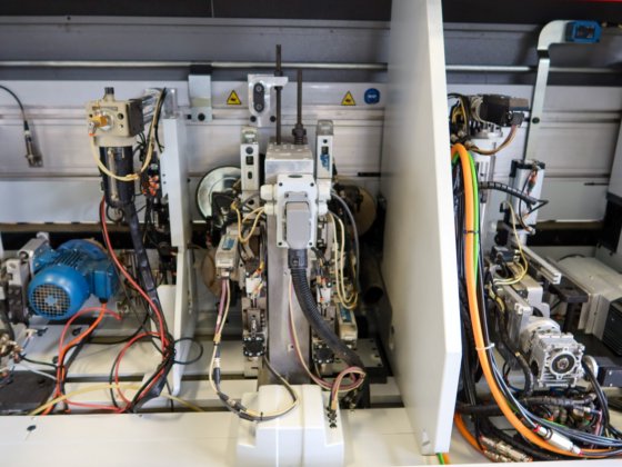 BIESSE - STREAM SB1 7.5両面スクエアリング/エッジバンダー機