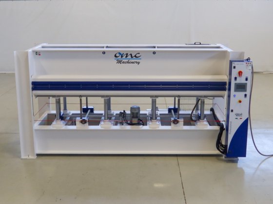 OMC - PL 120 热冲压机