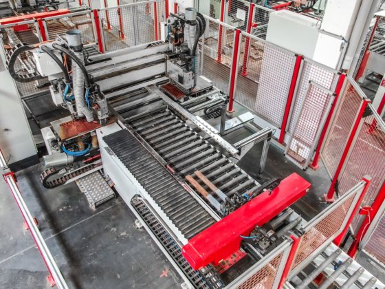 PRIESS - BMA DLS-CNC钻孔线