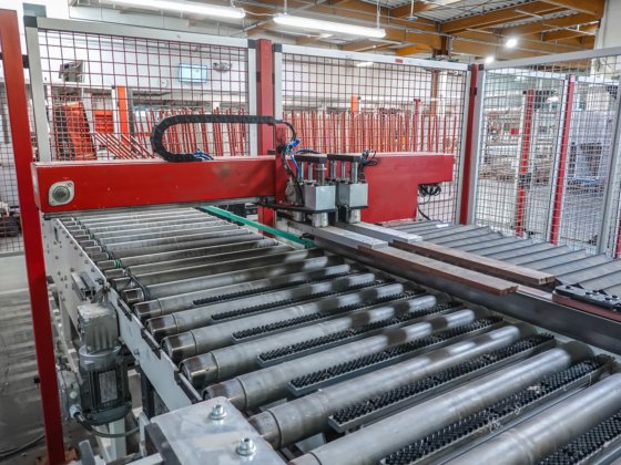 PRIESS - BMA DLS-CNC钻孔线