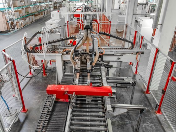 PRIESS - BMA DLS-CNC钻孔线