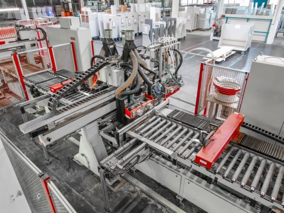 PRIESS - BMA DLS-CNC钻孔线