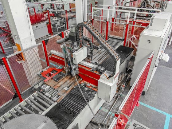 PRIESS - BMA DLS-CNC钻孔线