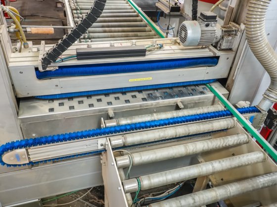 PRIESS - BMA DLS-CNC钻孔线