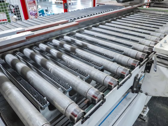 PRIESS - BMA DLS-CNC钻孔线