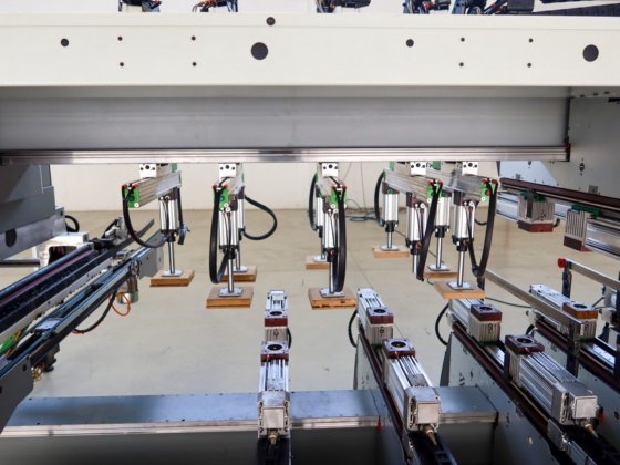 BIESSE - TECHNO FDT自动钻孔机