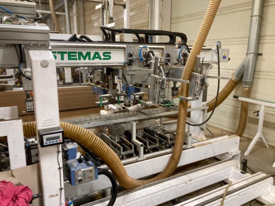 STEMAS - S519-14自動穴あけ機