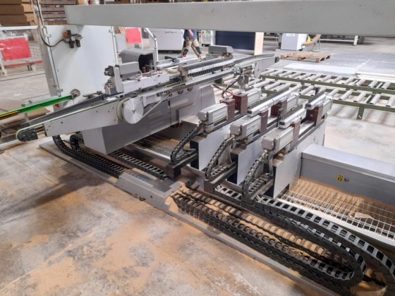 BIESSE - TECHNO KF自动钻孔机