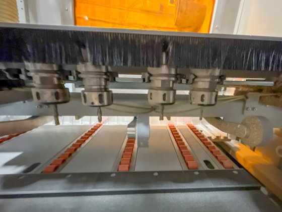 HOLZHER - EVOLUTION 7405立式加工中心