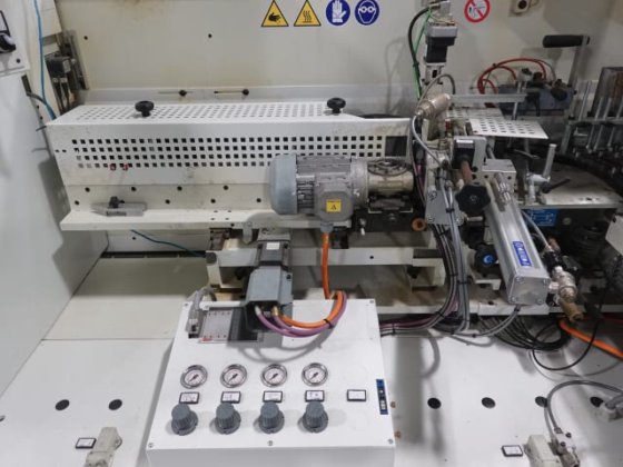 STEFANI + MAHROS - EVOLUTION