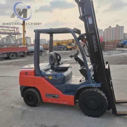 2020 年热销的高质量丰田二手 3 吨柴油叉车