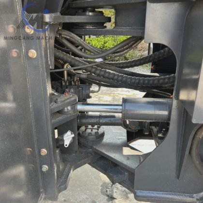 2022 の有名なブランド Liugong 856h のローダーはよい状態のホイール