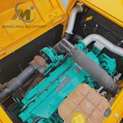 ボルボ25トン中古EC250D油圧大型ショベル