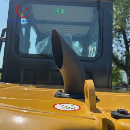 全新卡特彼勒 5 吨 305.5 挖掘机，日本制造，价格优惠