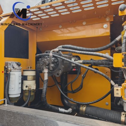 三一 SY265C 26 吨二手国产品牌挖掘机低价出售