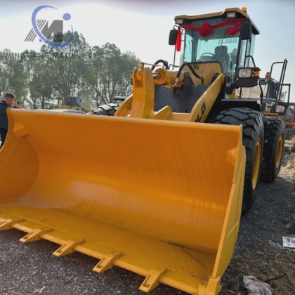 2023 九成新二手轮式装载机 SDLG 956F 待售