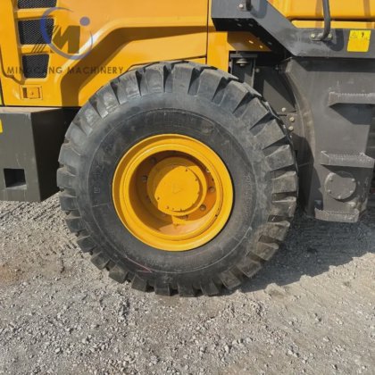 2023 九成新二手轮式装载机 SDLG 956F 待售