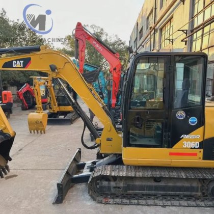 2021 原装二手 6 吨卡特彼勒 306D