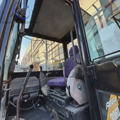 2021 原装二手 6 吨卡特彼勒 306D