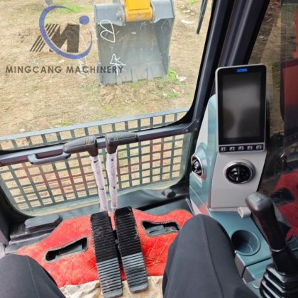 徐工集团 30 吨二手 XE305DK 重型工程机械挖掘机