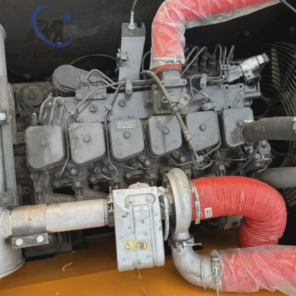 2022 二手现代 220-9S 22 吨挖掘机（适用于小型建筑工程