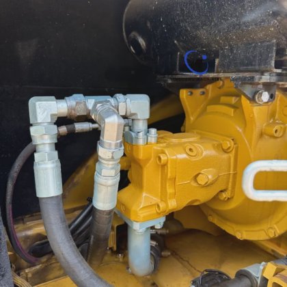 卡特彼勒 308E 8 吨日本制造二手挖掘机出售，物美价廉