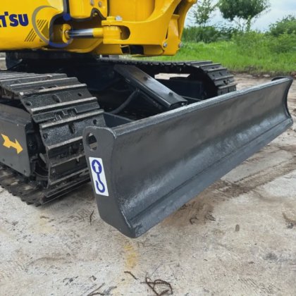 2021 2 吨二手小松 PC20MR 履带式挖掘机