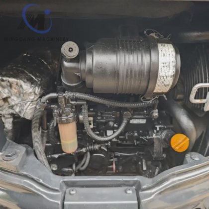 2021 2 吨二手小松 PC20MR 履带式挖掘机