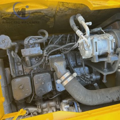 2023 二手小松 PC128US 液压轮式履带 12