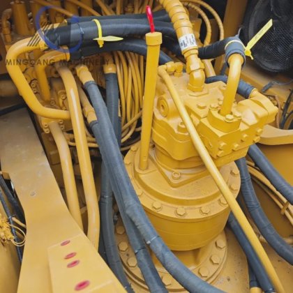 卡特彼勒二手 29 吨 329D 大型工程挖掘机