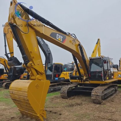 卡特彼勒二手 29 吨 329D 大型工程挖掘机