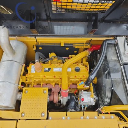 卡特彼勒二手 29 吨 329D 大型工程挖掘机