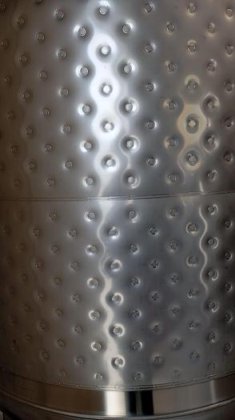 円筒円錐型発酵貯蔵タンク（CCT、2個）