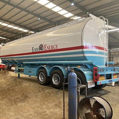 可定制油罐半挂车钢板悬挂/空气悬挂长途运输出售