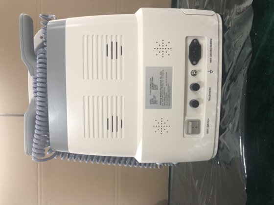 緊急 ICU 救急二相ポータブル除細動器中国病院医療ポータブル AED マシンします。