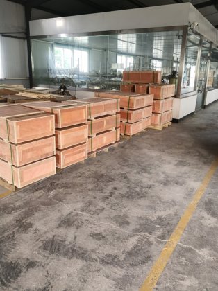 ベッドからの身体障害者のための椅子への整理ダンスの移動の患者が付いている油圧忍耐強い持ち上がる移動の椅子